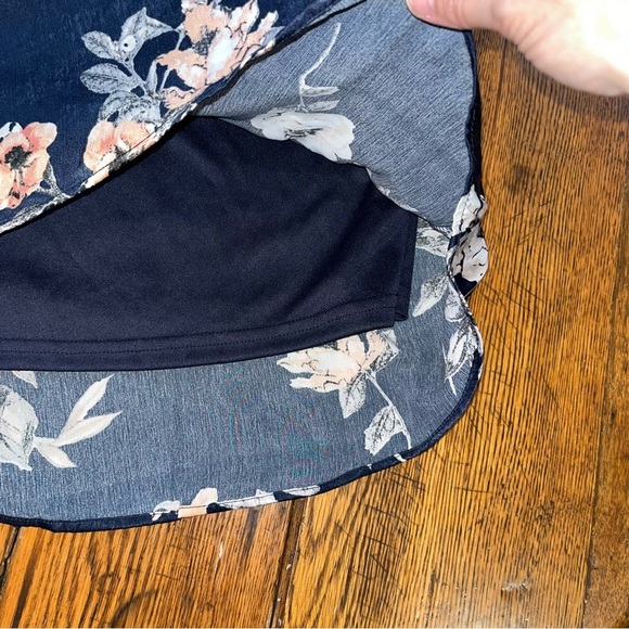 Mod Ref Swing Tank MediumNavy Preach Floral - Picture 3 of 6